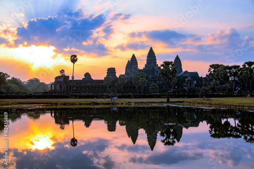 Angkor Wat at sunrise, Cambodia © evenfh