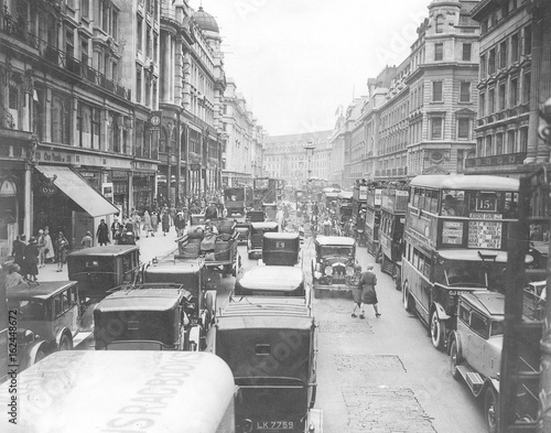 Regent St Congested. Date: 1930