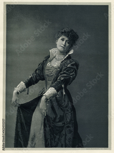 Ellen Terry. Date: 1889 © Archivist