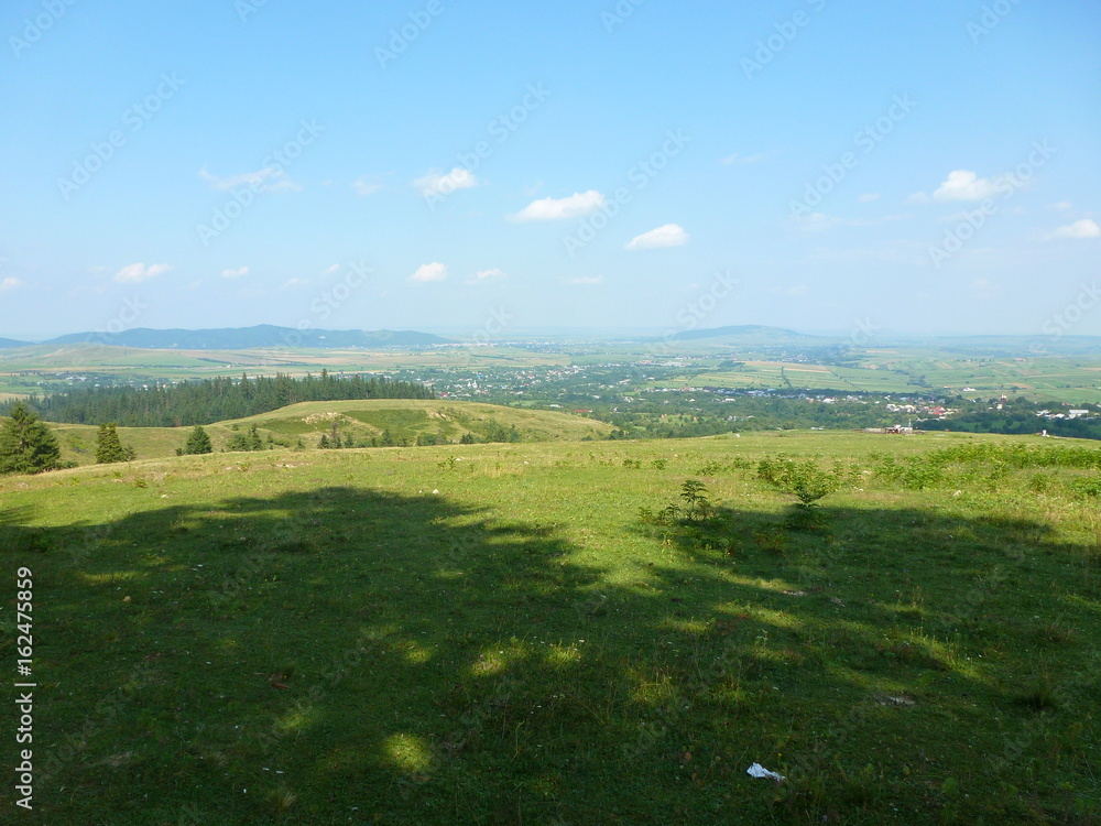 Fototapeta premium over agapia hills