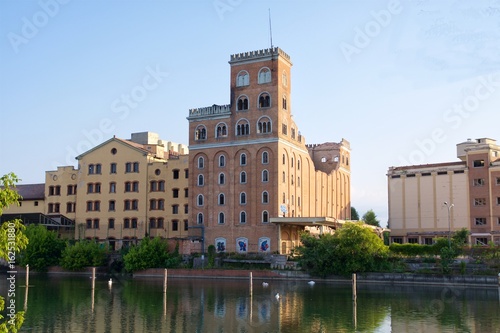 Ex stabilimenti Chiari e Forti - SIlea Treviso