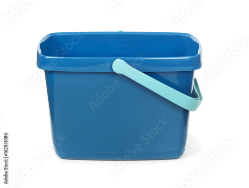 Plastic bucket