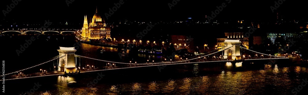 Budapest night with the chain bridge