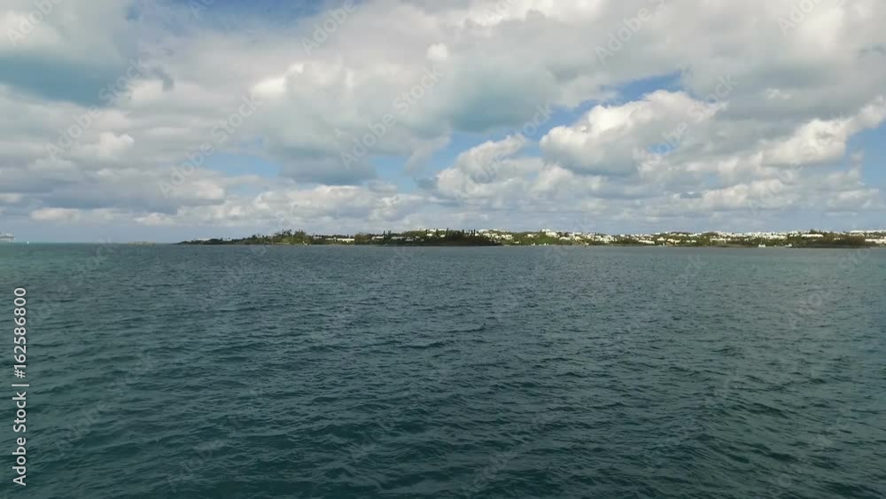 Sailing near the Bermuda islands,amazing horizon,Bermuda islands,North Atlantic ocean,26th of October,2016. Sailing near the Bermuda islands,amazing horizon,Bermuda islands,North Atlantic ocean,26th of October,2016.