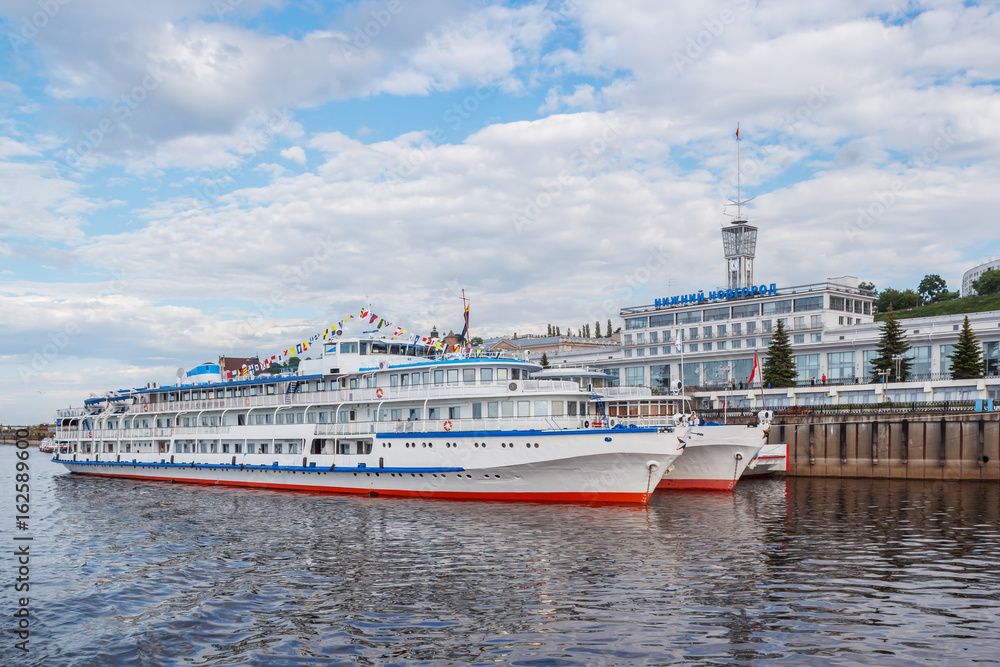 River boats on the quay near Nizhny Novgorod