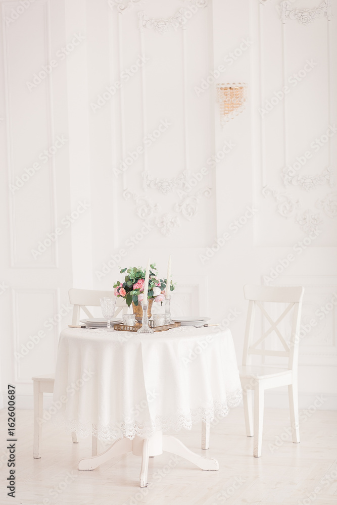 Fancy table set for a wedding dinner Fancy table set for a wedding dinner