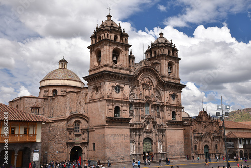 Eglise de la Compania de Jesus plaza de Armas à Cusco au Pérou
