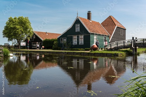 Case sul canale Olanda