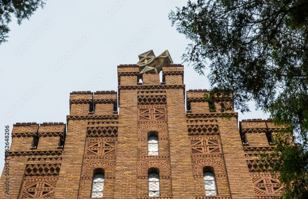 Church of the Three Saints. Chernivtsi National University, Residence of Bukovinian and Dalmatian Metropolitans, Chernivtsi, Ukraine.