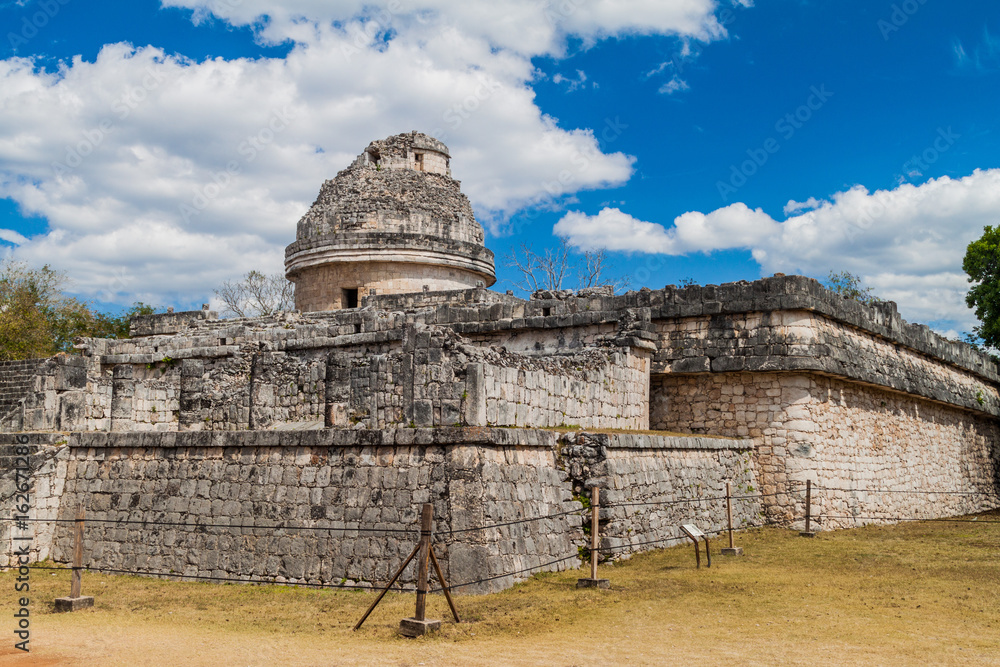 El Caracol, the Observatory in ancient Mayan city Chichen Itza, Mexico
