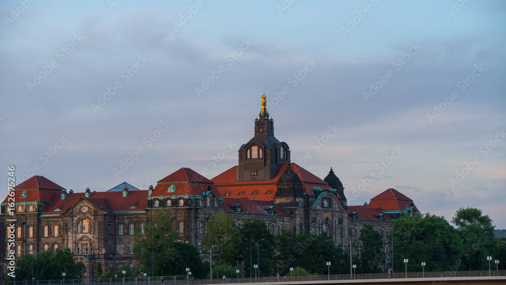 Fototapeta premium Dresden: Sunset on the Elbe promenade.
