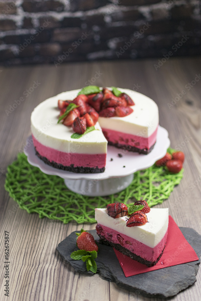 custom made wallpaper toronto digitalErdbeertorte mit Tortenstück