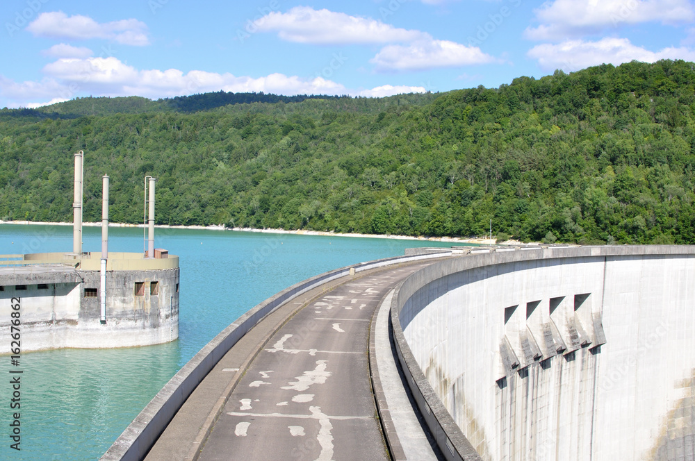 Fototapeta premium Barrage de Vouglans (Jura)