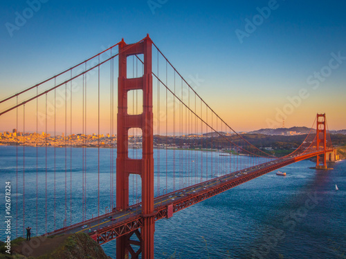Fototapeta Naklejka Na Ścianę i Meble -  Sunset at the Golden Gate Bridge