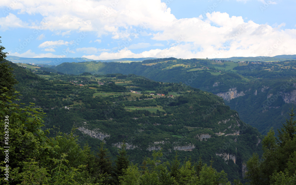 Naklejka premium Panorama of the mountains of ASIAGO village in italy