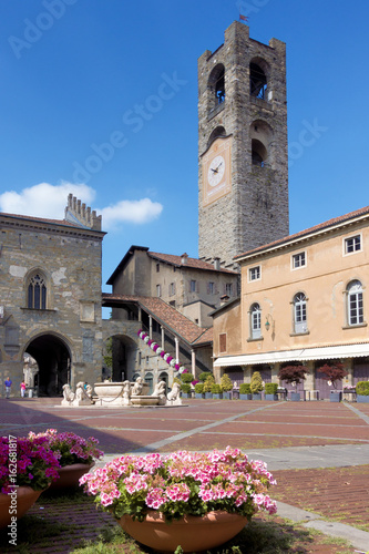 BERGAMO, LOMBARDY/ITALY - JUNE 26 : View of Piazza Vecchia in Bergamo on June 26, 2017. Unidentified people