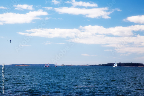 The sea, yachts, sky. © tenrec