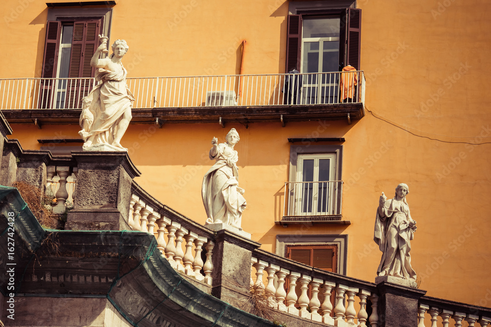 Fototapeta premium Statues