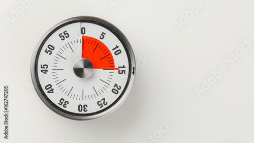 Vintage analog kitchen countdown timer, 15 minutes remaining