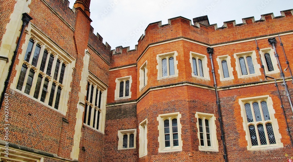 Hampton Court Palace, Fenster