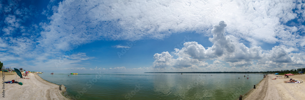 Wallpaper beautiful summer warm huge sky cloud sea beach panorama in Azov Sea
