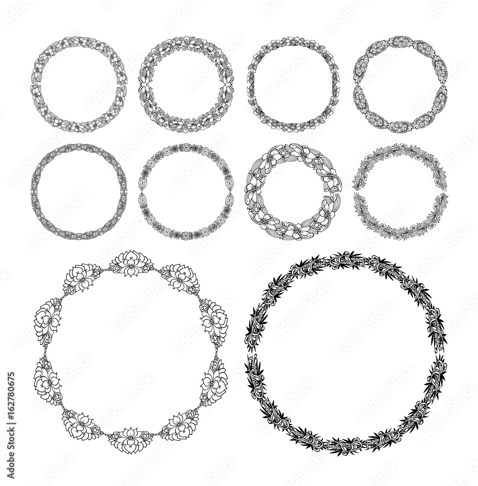 Round doodle border set, perfect lace wedding dress decoration, romantic collection, elegant frame, display of classic floral pattern, vector sketch illustration isolated on white background Round doodle border set, perfect lace wedding dress decoration, romantic collection, elegant frame, display of classic floral pattern, vector sketch illustration isolated on white background