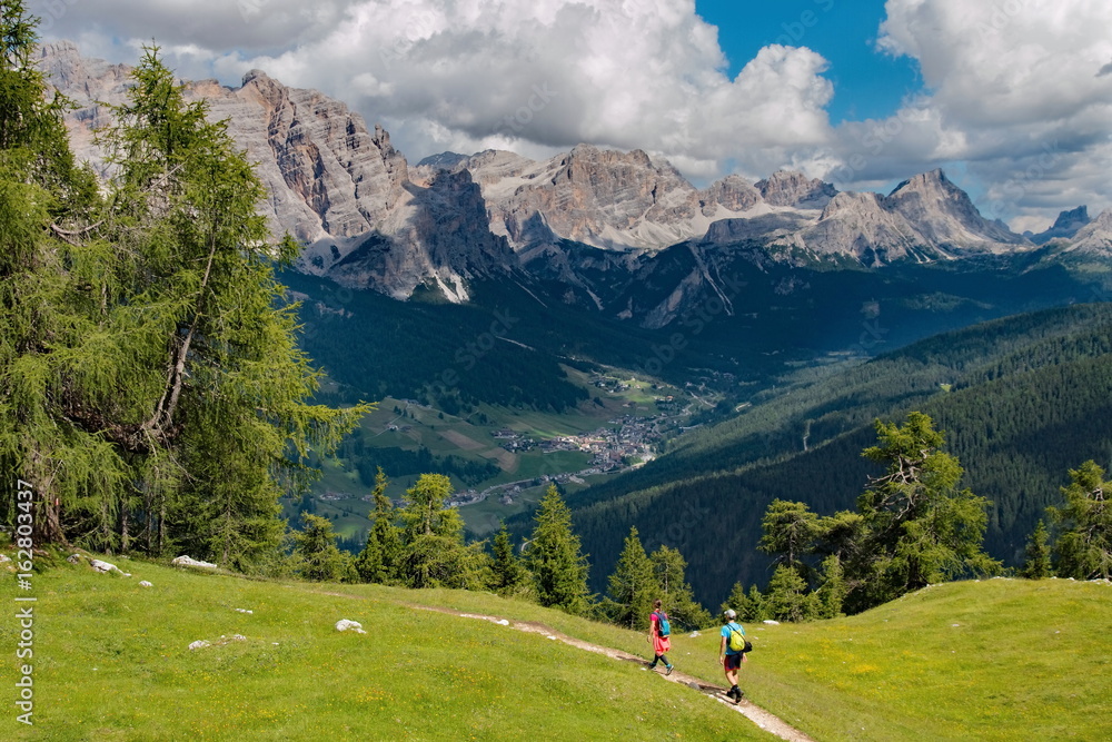 trekking in montagna - Dolomiti - Italy