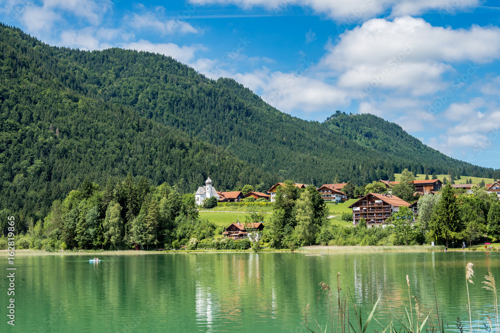 Fototapeta premium Bayern - Allgäu - Weißensee bei Füssen