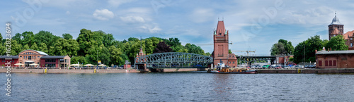 Obraz na płótnie Lübeck Panorama at the Trave river with Castlegate w salonie