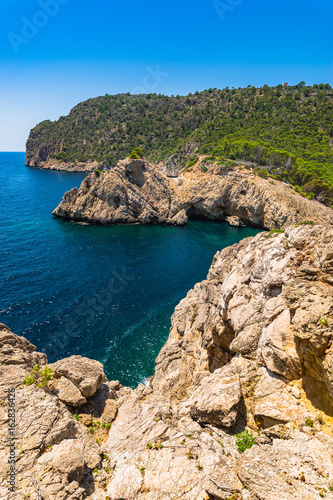 Balearen Insel Mallorca Spanien Mittelmeer K  ste Landschaft