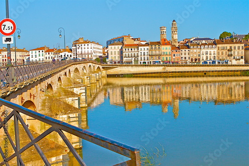 PONT SAIN LAURENT MÄCON