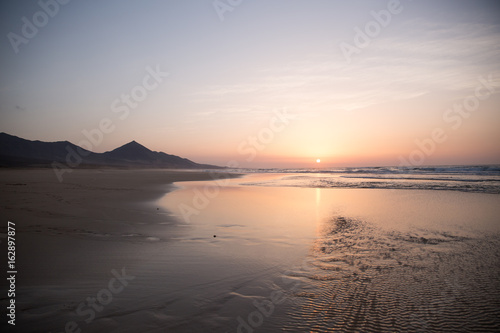 Sonnenuntergang auf Fuerteventura, Kanaren © Melektravelklick
