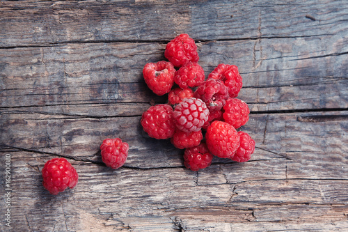 Obraz na płótnie Healthy food. Raspberries w salonie