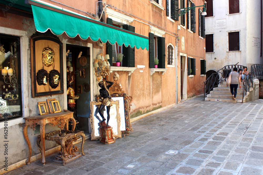 Venice Antique Shop