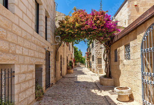 Narrow street of Yemin Moshe district in Jerusalem.