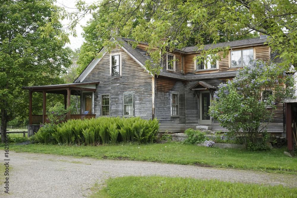 old New England farmhouse old New England farmhouse