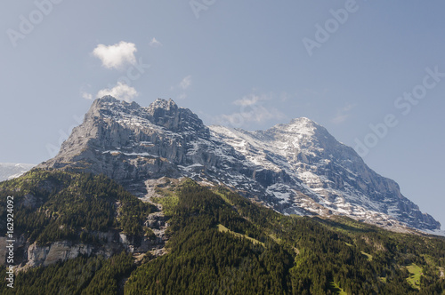 Grindelwald, Dorf, Berner Oberland, Eiger, Eigernordwand, Alpen, Schweizer Berge, Wanderweg, Frühling, Sommer, Schweiz