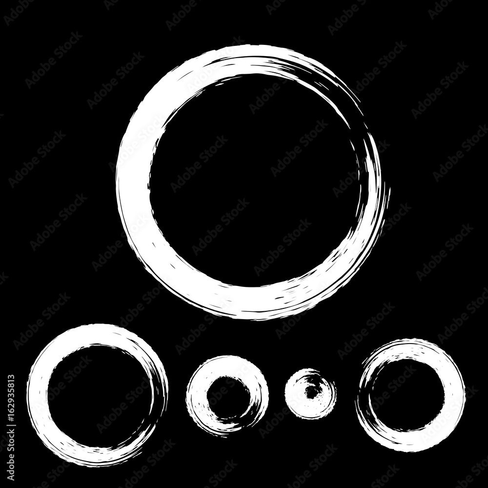 Set of Grunge Circle with White Brush. Set of Grunge Circle with White Brush.