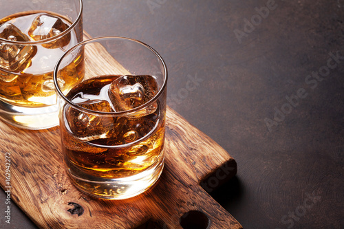 Obraz na płótnie Whiskey with ice