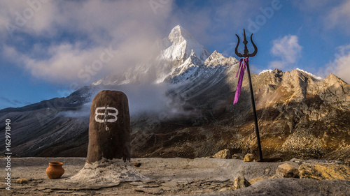 Fotografiet Mt Shivling Himalayas