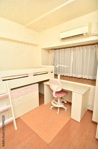 子供部屋 小学生 女の子 Stock 写真 Adobe Stock 子供部屋 小学生 女の子 Stock 写真 Adobe Stock