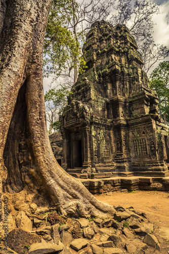 Angkor Wat Cambodia © baiterek_media