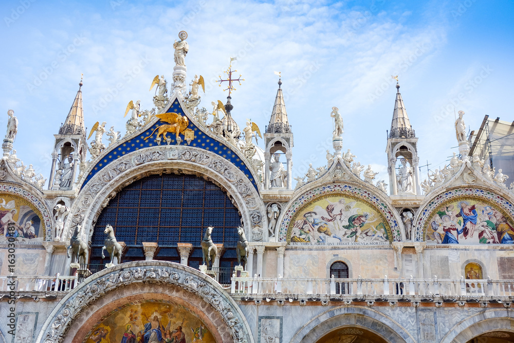 Fototapeta premium Saint Mark's Basilica in Venice, ITALY