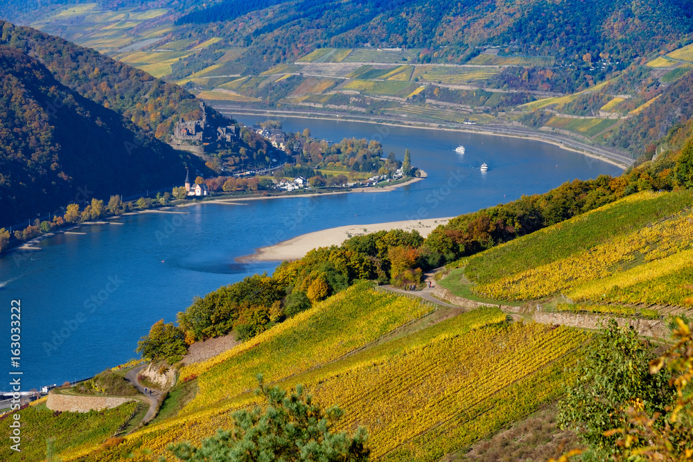 Der Rhein im Herbst