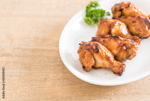 barbecue chicken wings