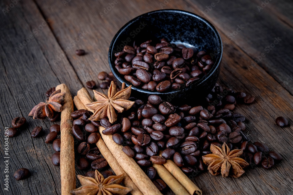 Coffee beans with cinnamon A mixture of popular drinks. Coffee beans with cinnamon A mixture of popular drinks.