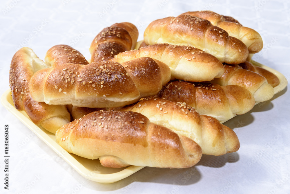 Domestic rolls with sesame Domestic rolls with sesame