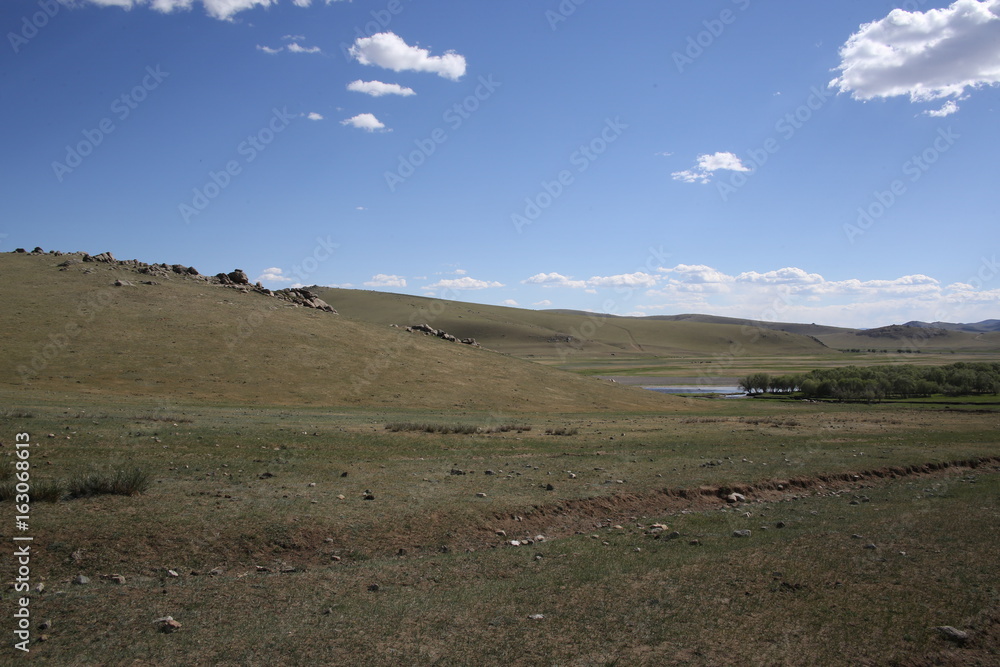 mONGOLIE mONGOLIE