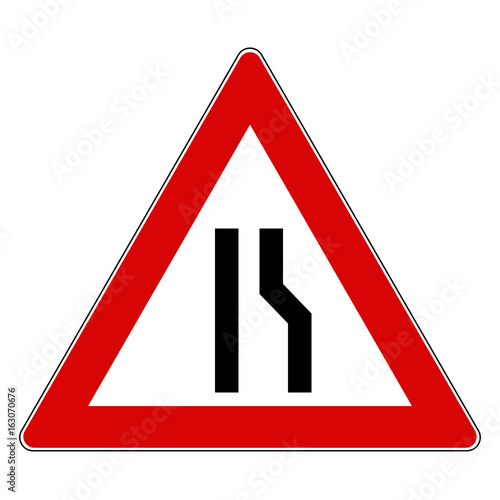 Verkehrsschild Gefahr Verengte Fahrbahn Einseitig Rechts