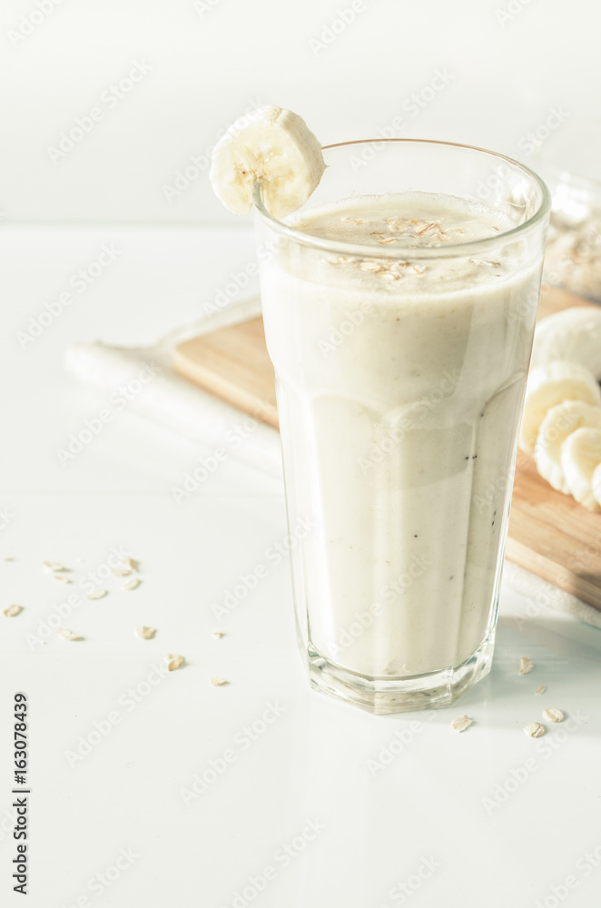 Useful smoothies with a banana and oatmeal. Banana milkshake with oats. Useful smoothies with a banana and oatmeal. Banana milkshake with oats.